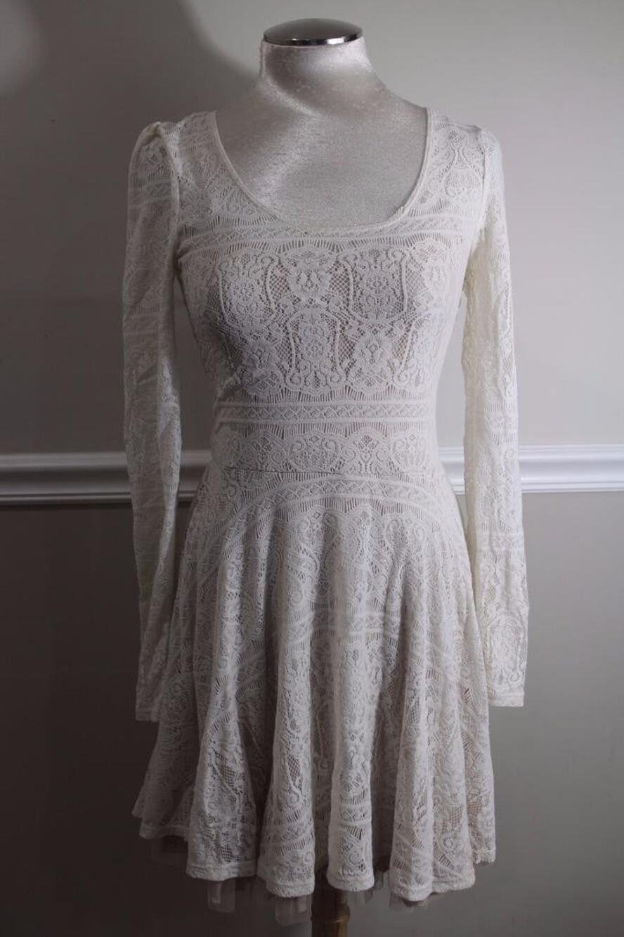 FREE PEOPLE Women's IVORY LACED DRESS SIZE S/P (DR1000